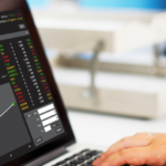 How Professionals Analyze Stocks Before Investing
